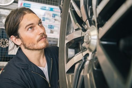 Servicio de Peritaje de Vehículos y Carros - Diagnóstico de Carrocería - Avalúo y Revisión, Todas las Marcas en Cali, Bogotá, Medellín, Cartagena, Barranquilla y Pasto 1